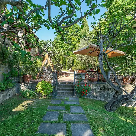 Villa Tuscany Gorello. In Toscana. Jacuzzi Con Tetto In Cristallo,piscina Arezzo