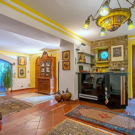 Villa Tuscany Gorello. In Toscana. Jacuzzi Con Tetto In Cristallo,piscina Arezzo