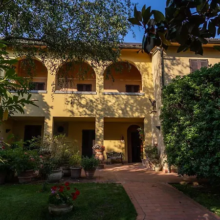 Tuscany Gorello. In Toscana. Jacuzzi Con Tetto In Cristallo,piscina Villa